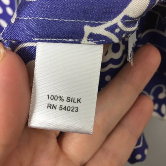 Banana Republic 100% Silk L/S Dress size 4P - Picture 7 of 8